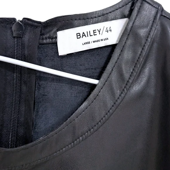 Bailey/44 Black Faux Leather Top Large - Picture 5 of 6